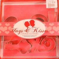 Fox Run Hugs And Kisses Cookie Cutters